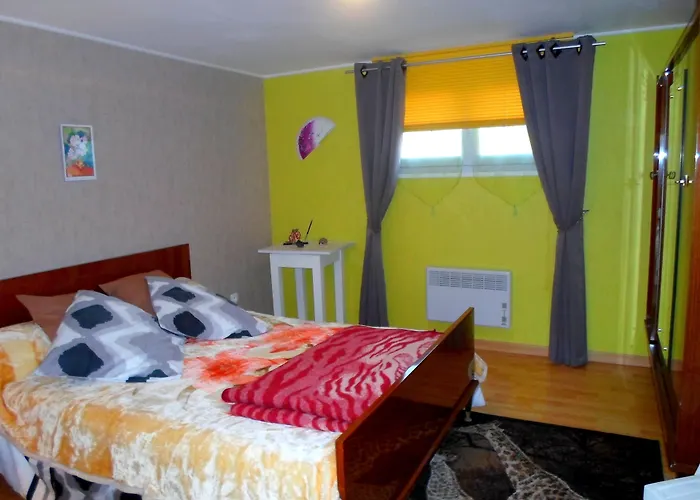 D'hotes Le Clos Du Murier 3*