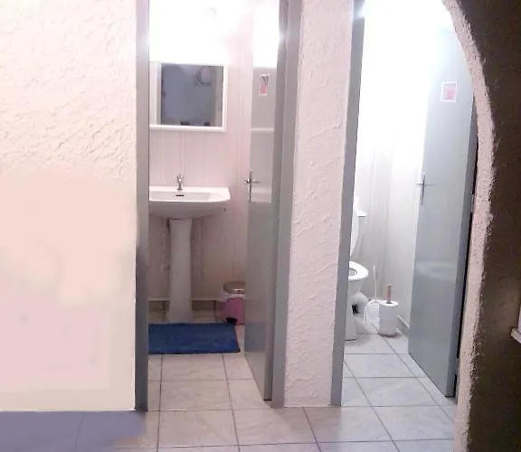 D'hotes Le Clos Du Murier Bed & Breakfast 3*